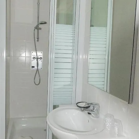 Hotell Des Tilleuls 3*