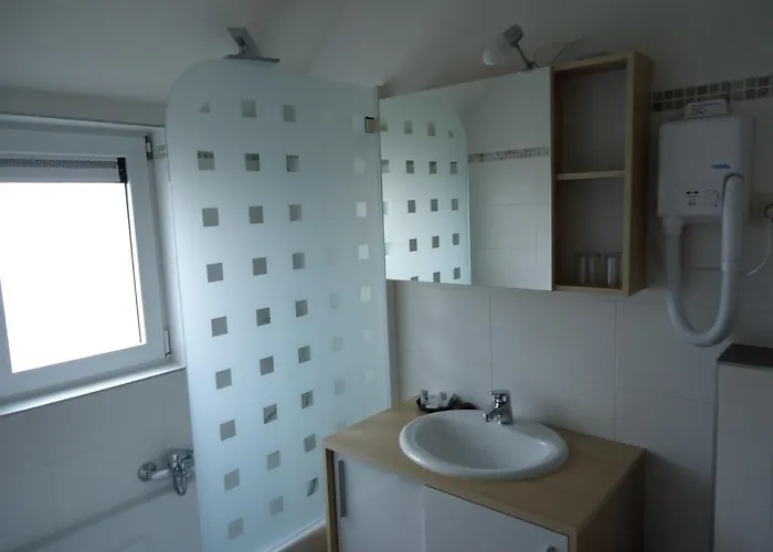 Des Tilleuls Hotel 3*